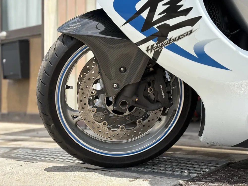 Suzuki GSX1300R из Японии, фото 5