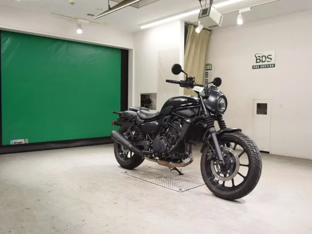Kawasaki Eliminator 400SE 2023, matt black, фото 3