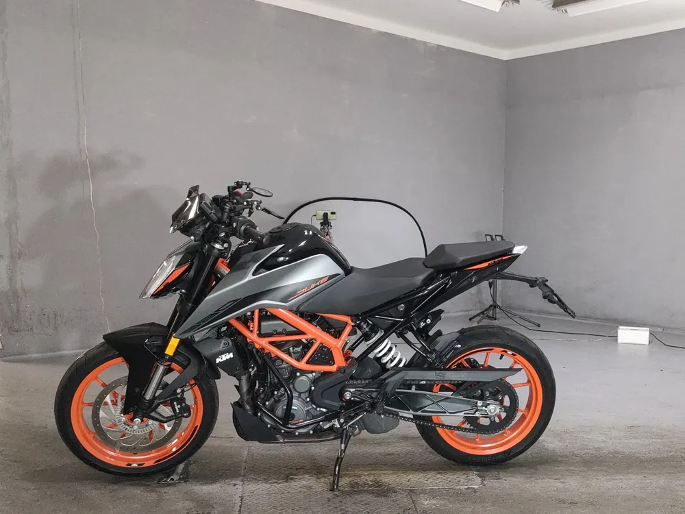 KTM 390 Duke 2021, black/gray, фото 2