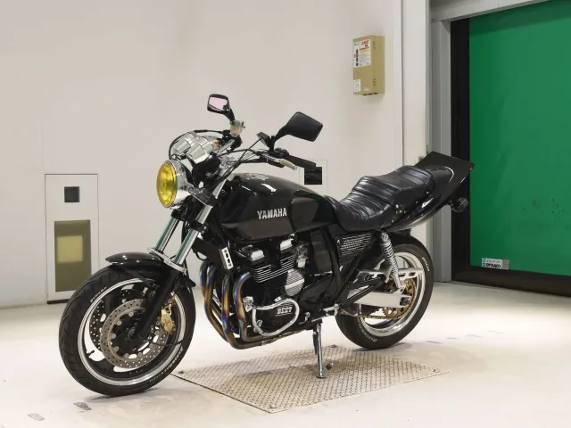 Yamaha XJR400R 1993, чёрный, фото 4