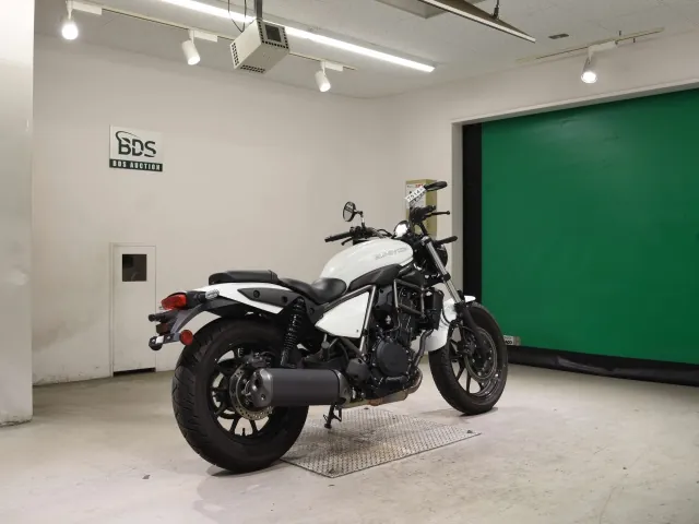 Kawasaki Eliminator 400SE 2025, белый, фото 5