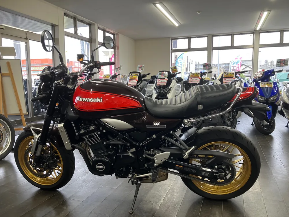 Kawasaki Z900RS 2022, light brown, оранжевый, фото 3