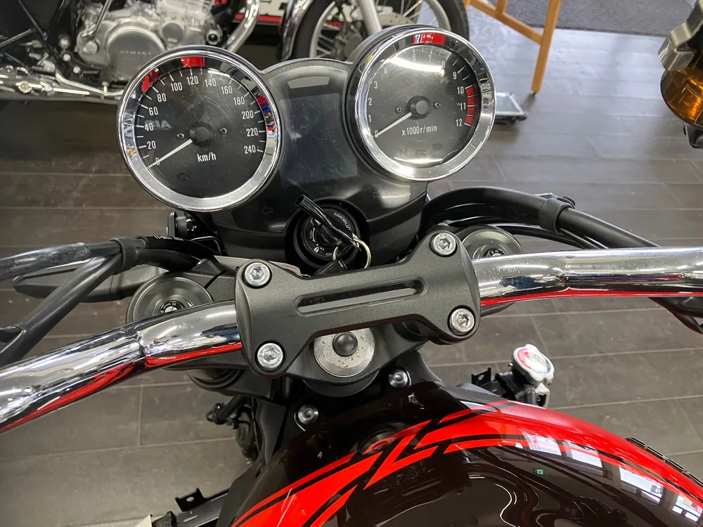 Kawasaki Z900RS 2022, light brown, оранжевый, фото 4
