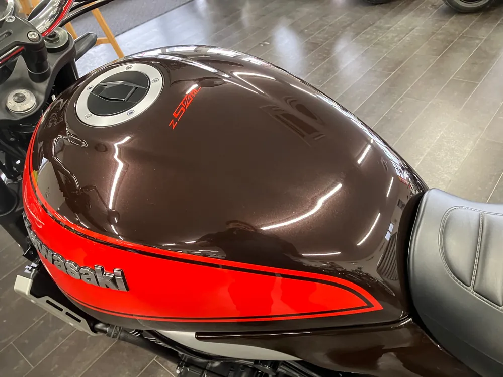 Kawasaki Z900RS 2022, light brown, оранжевый, фото 5