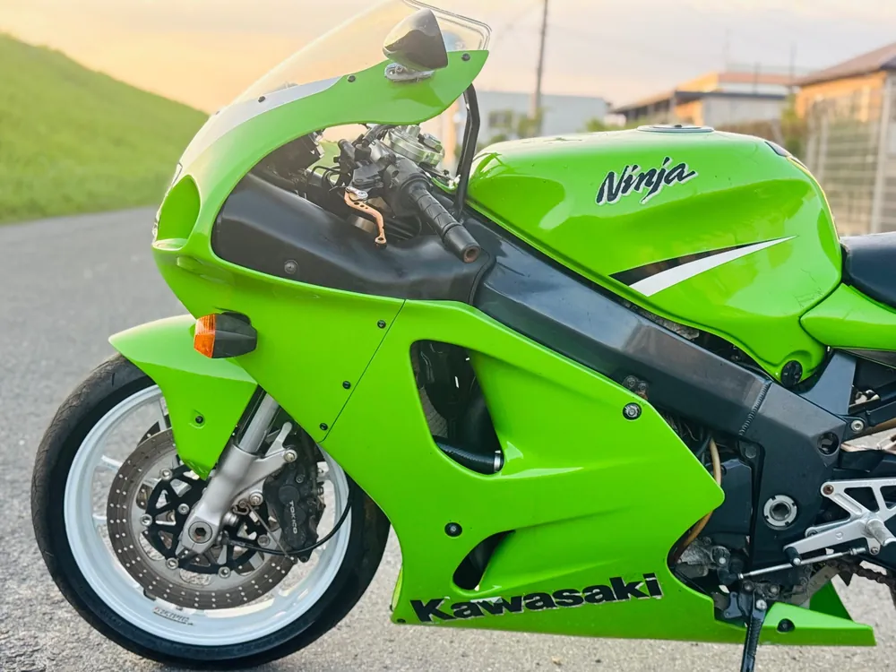 Kawasaki ZX-7R 2001, lime / white, фото 7