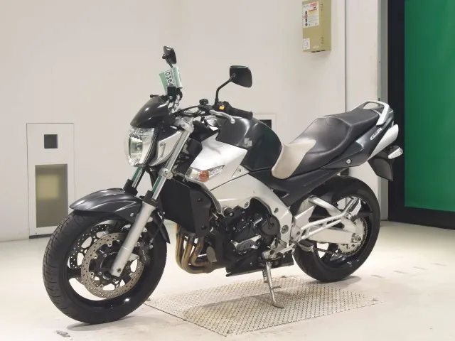 Suzuki GSR400 2008, white | silver, фото 4