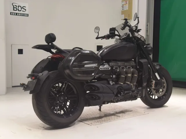 Triumph ROCKET III R 2021, matt black, фото 5