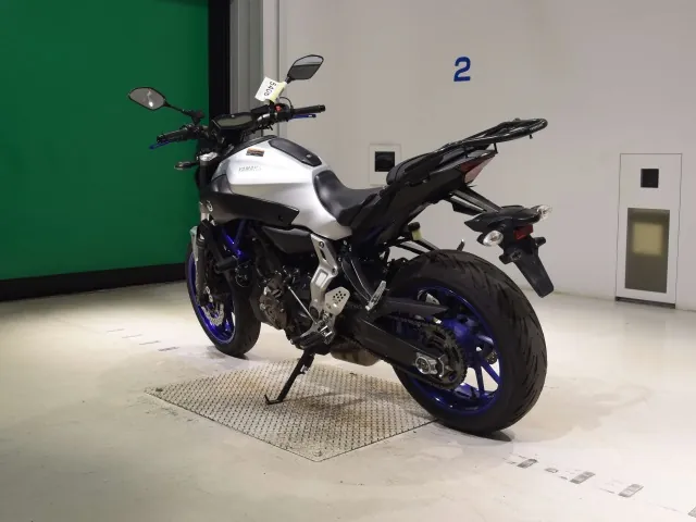 Yamaha MT-07 2016, серебристый, фото 6