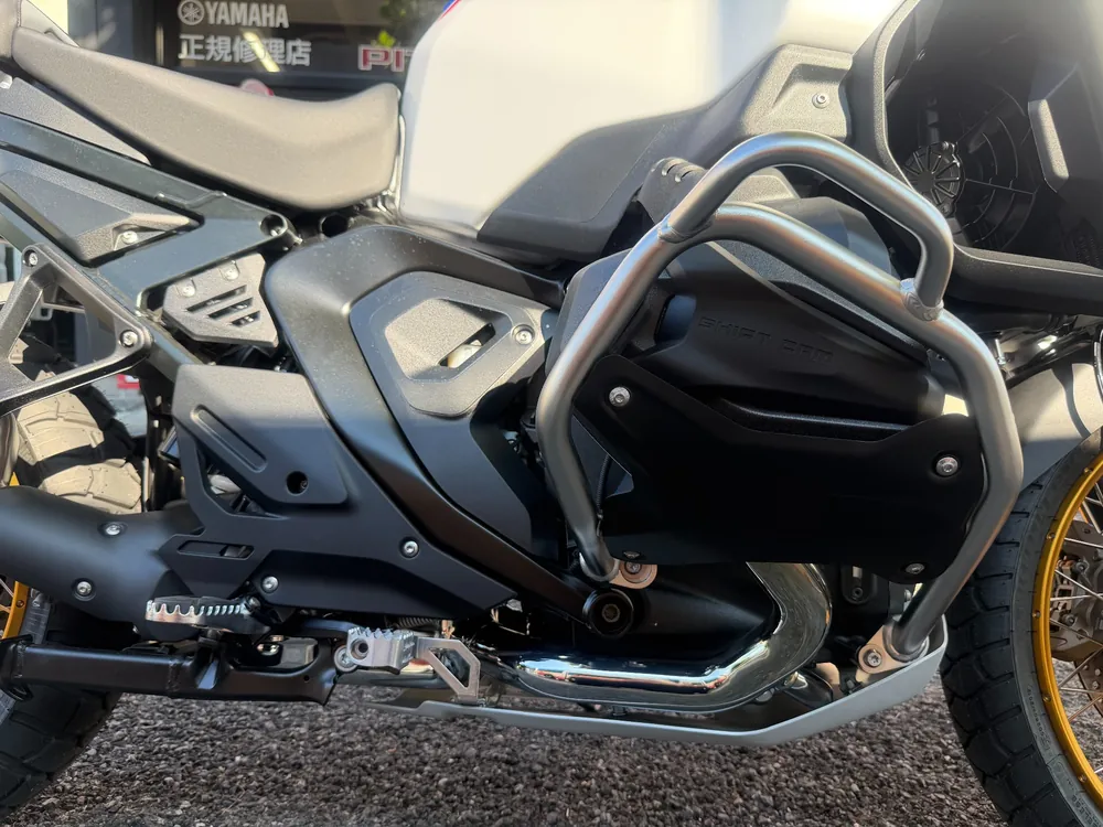 BMW R1300Gs Adv Asa 2026, white / blue, фото 18