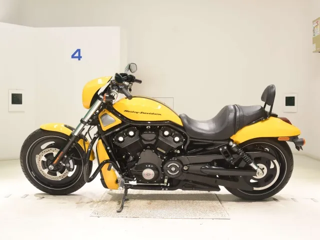 Harley-Davidson VRSCDX1250 2011, чёрный, жёлтый, фото 2