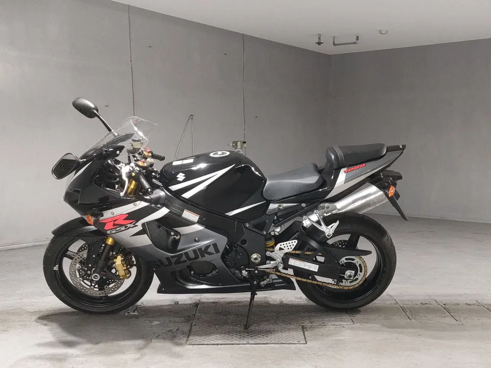 Suzuki GSX-R1000 2026, чёрный, серый, фото 2