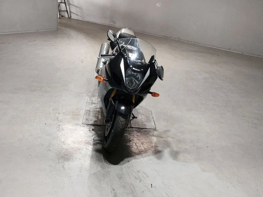 Suzuki GSX-R1000 2026, чёрный, серый, фото 3