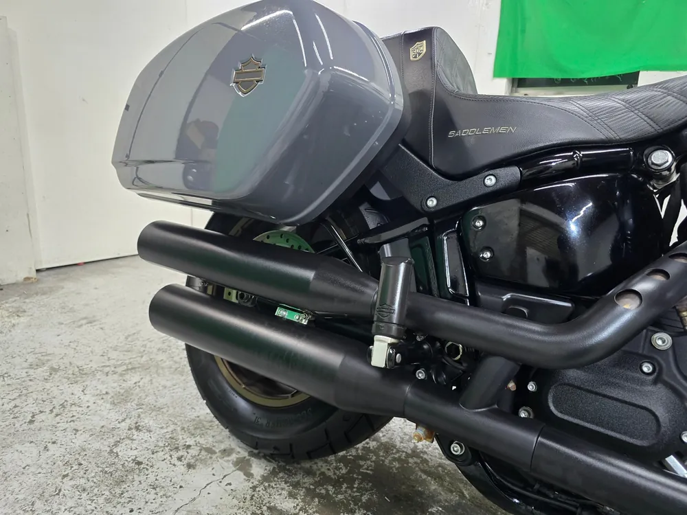 Harley-Davidson FXLRST 2022, серый, фото 15