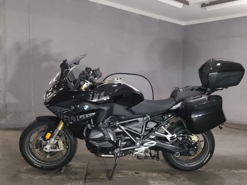 BMW R1250RS 2023, чёрный, фото 2