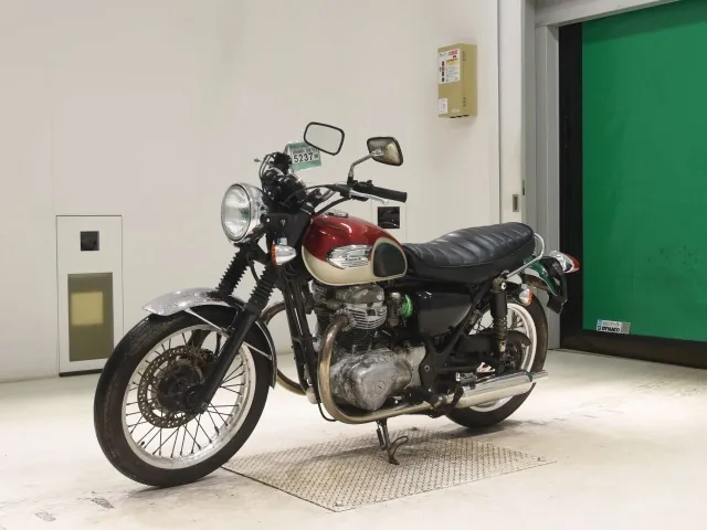 Kawasaki W650 2003, красный, фото 4