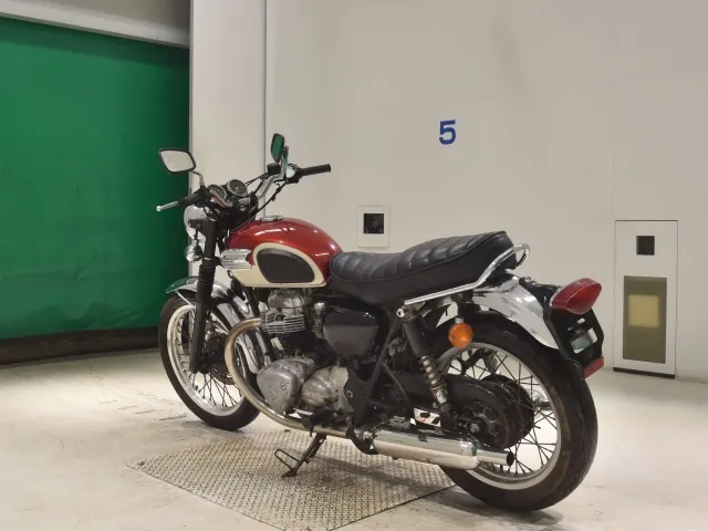 Kawasaki W650 2003, красный, фото 6