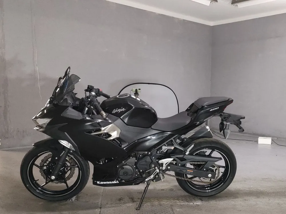 Kawasaki Ninja 400 2018, чёрный, фото 2