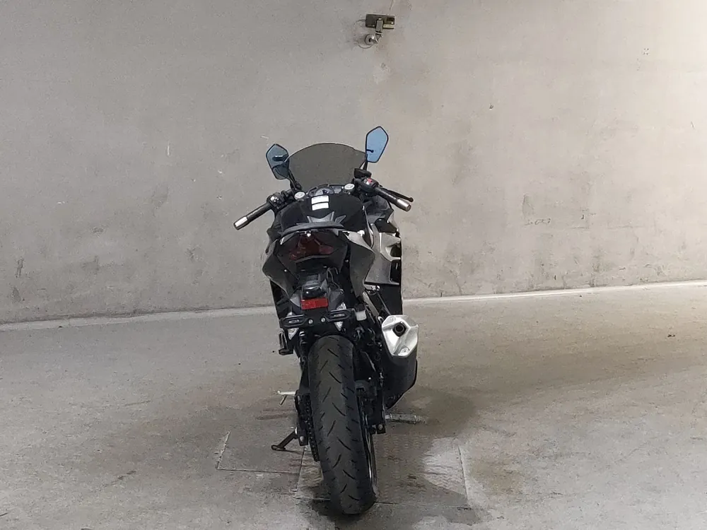 Kawasaki Ninja 400 2018, чёрный, фото 4