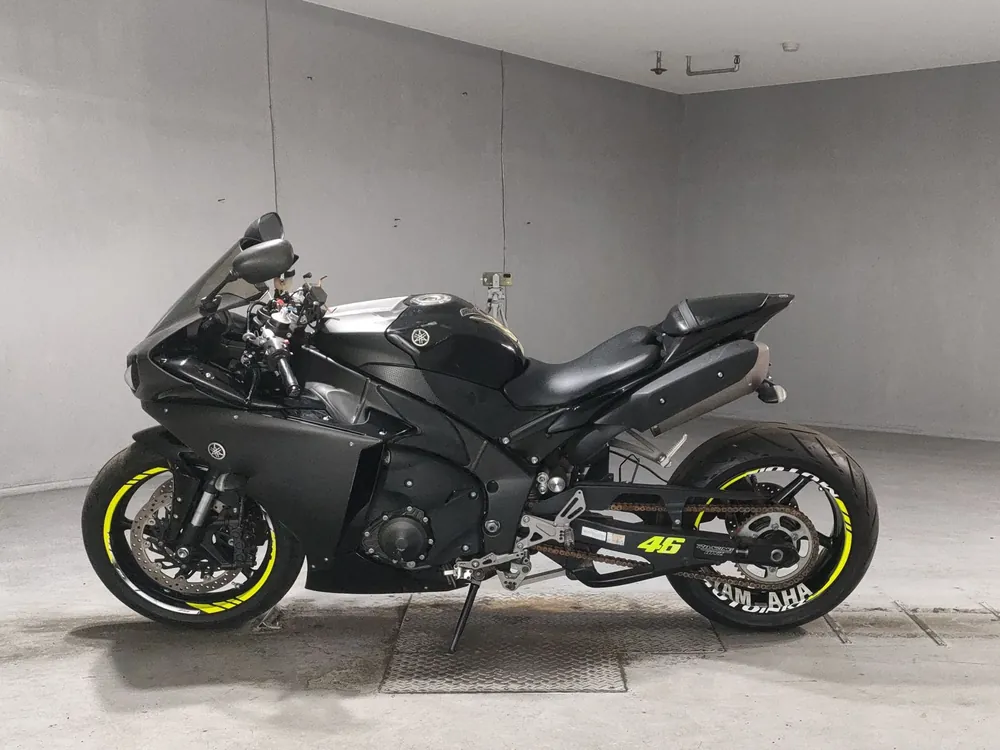 Yamaha YZF-R1 2009, чёрный, фото 2