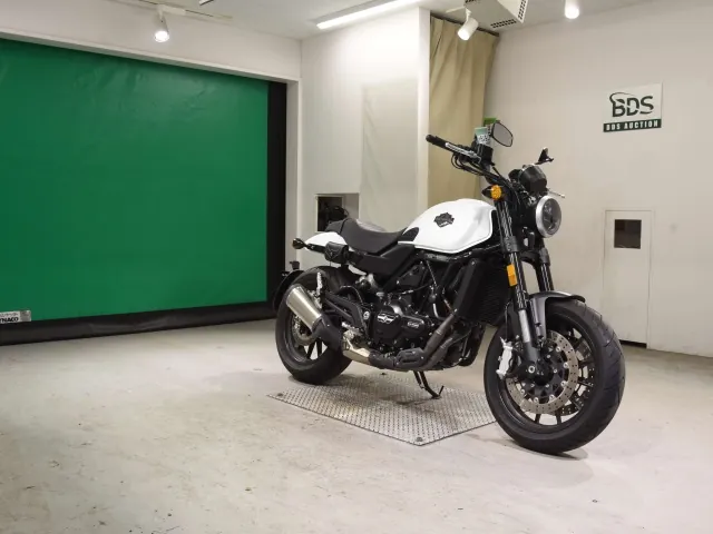 Harley-Davidson X500 2023, белый, фото 3