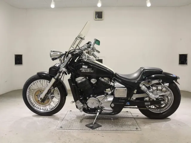 Honda Shadow Slasher, чёрный, фото 2