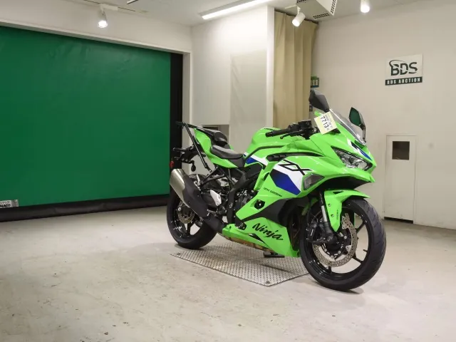 Kawasaki ZX-25R, зелёный, фото 3