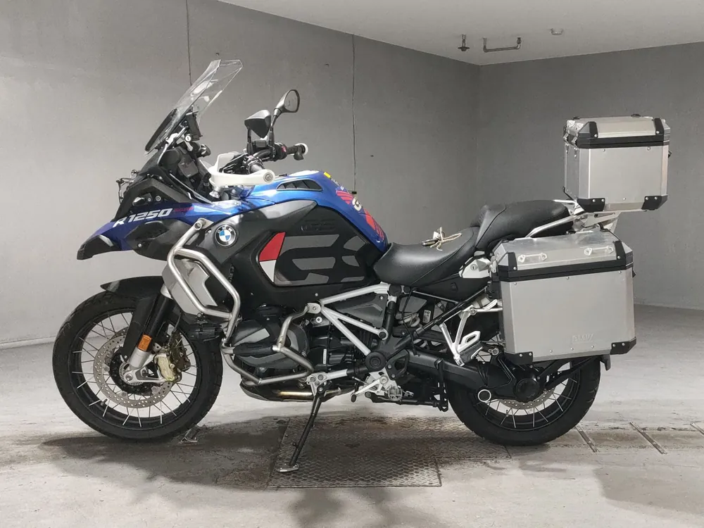 BMW R1250Gs Adventure 2024, синий, фото 2