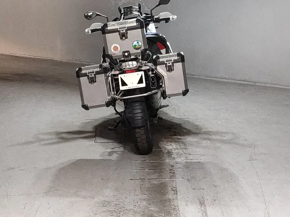 BMW R1250Gs Adventure 2024, синий, фото 4