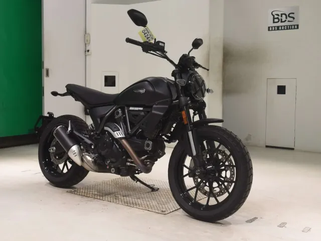 Ducati Scrambler Icon 2025, matt black, фото 3