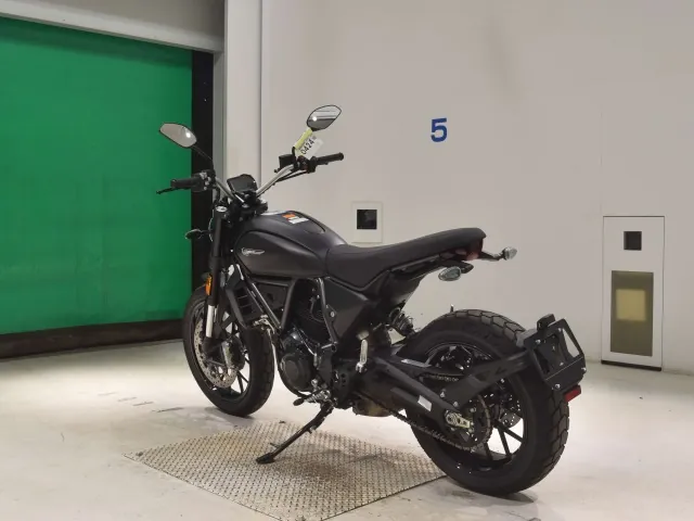 Ducati Scrambler Icon 2025, matt black, фото 6