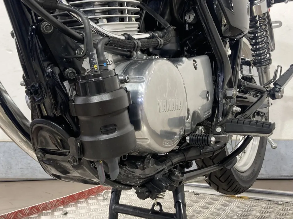 Yamaha SR400 Final Edition Limited 2022, серый, фото 11