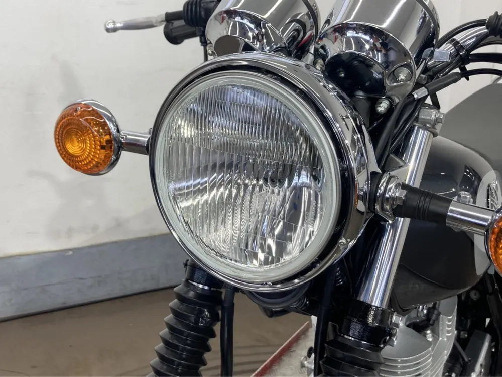 Yamaha SR400 Final Edition Limited 2022, серый, фото 19