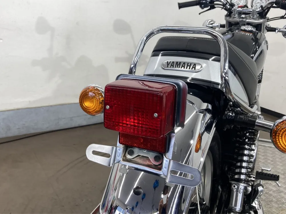 Yamaha SR400 Final Edition Limited 2022, серый, фото 20