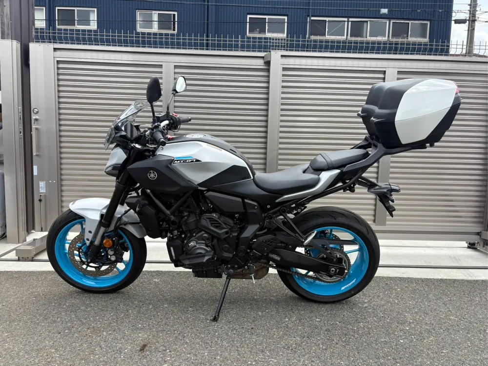 Yamaha Mt-07-3Amt 2025, серый, фото 2