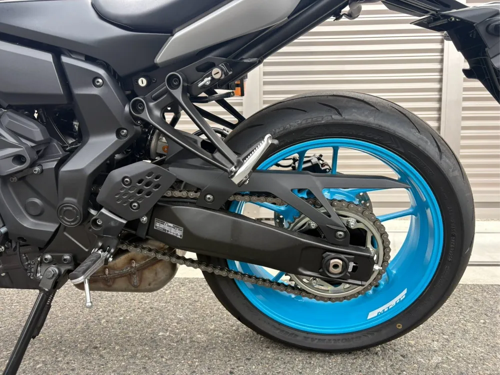 Yamaha Mt-07-3Amt 2025, серый, фото 9