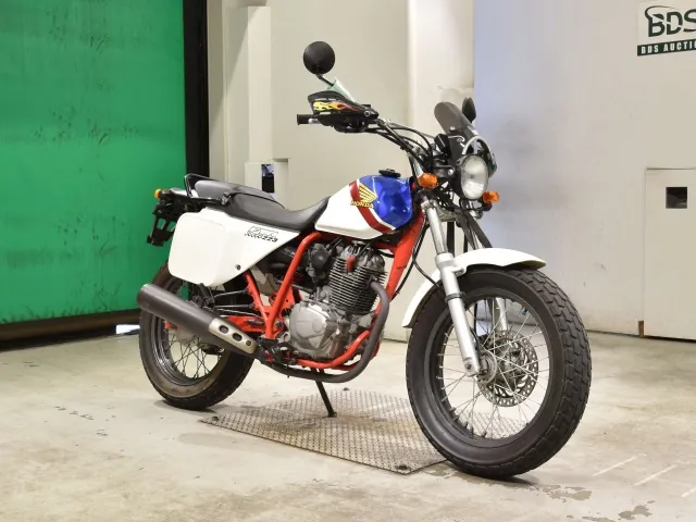 Honda FTR223 MC34, white | red | blue, фото 3