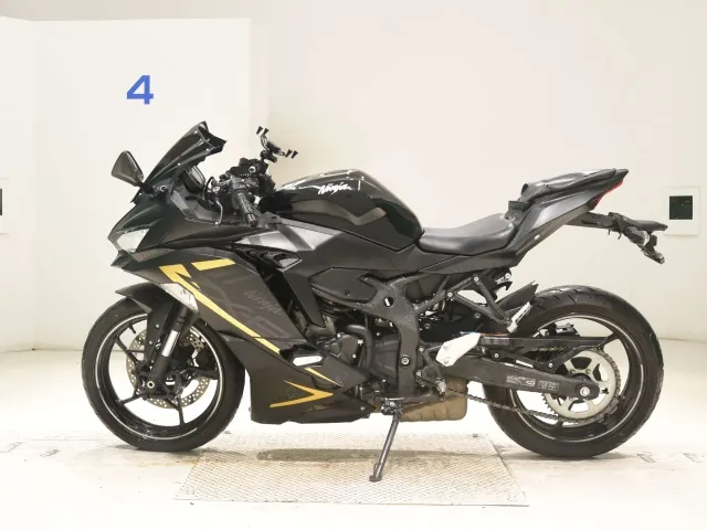 Kawasaki Ninja ZX-25R, чёрный, фото 2