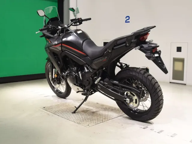 Honda XL750 Transalp 2026, matt black, фото 6