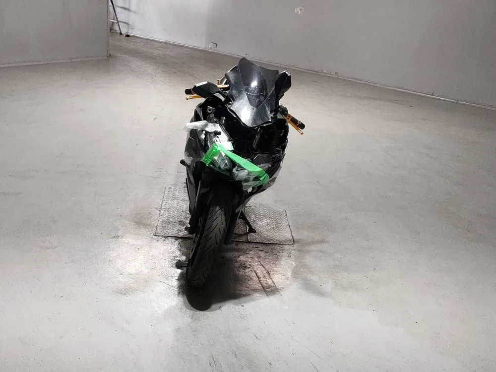 Kawasaki Ninja 400, серый, фото 3