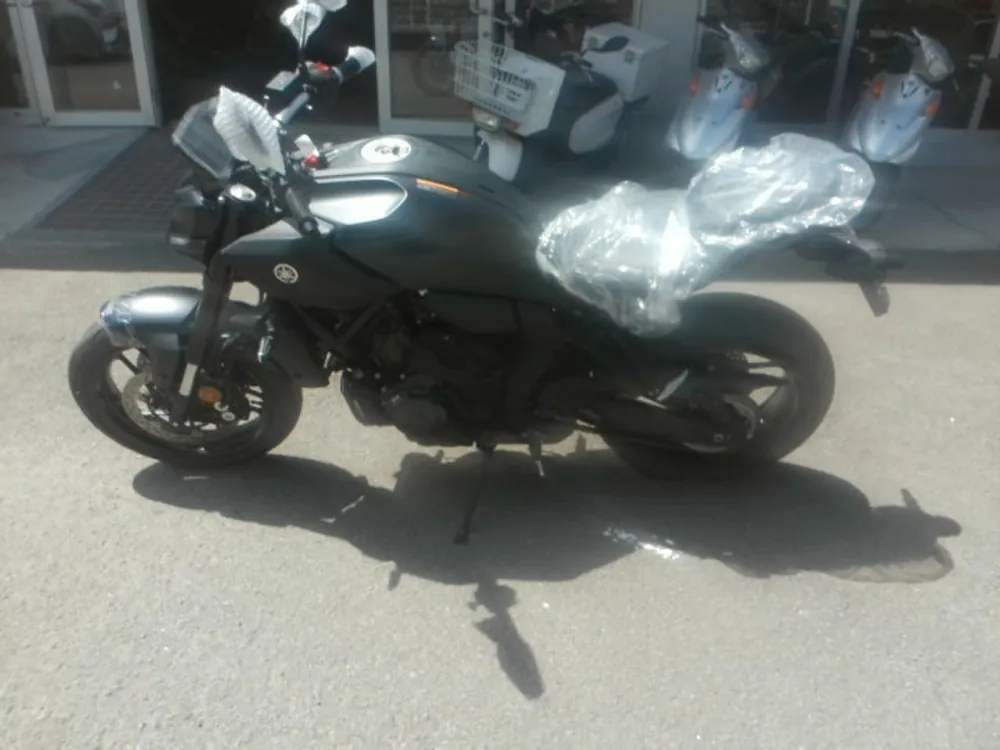 Yamaha Mt-07-3Amt 2026, серый, фото 2