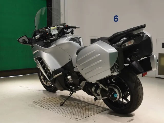 Kawasaki 1400GTR 2013, серебристый, фото 6