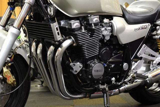 Yamaha XJR1200 1998, фото 9
