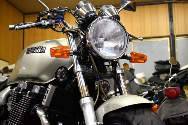 Yamaha XJR1200 1998, фото 6