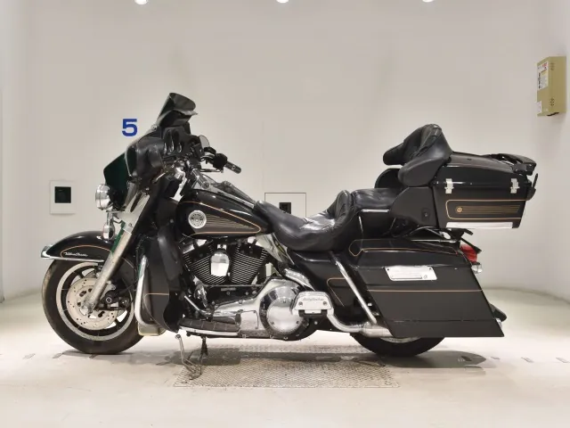 Harley-Davidson FLHTCU-I 1340 1997, чёрный, фото 2