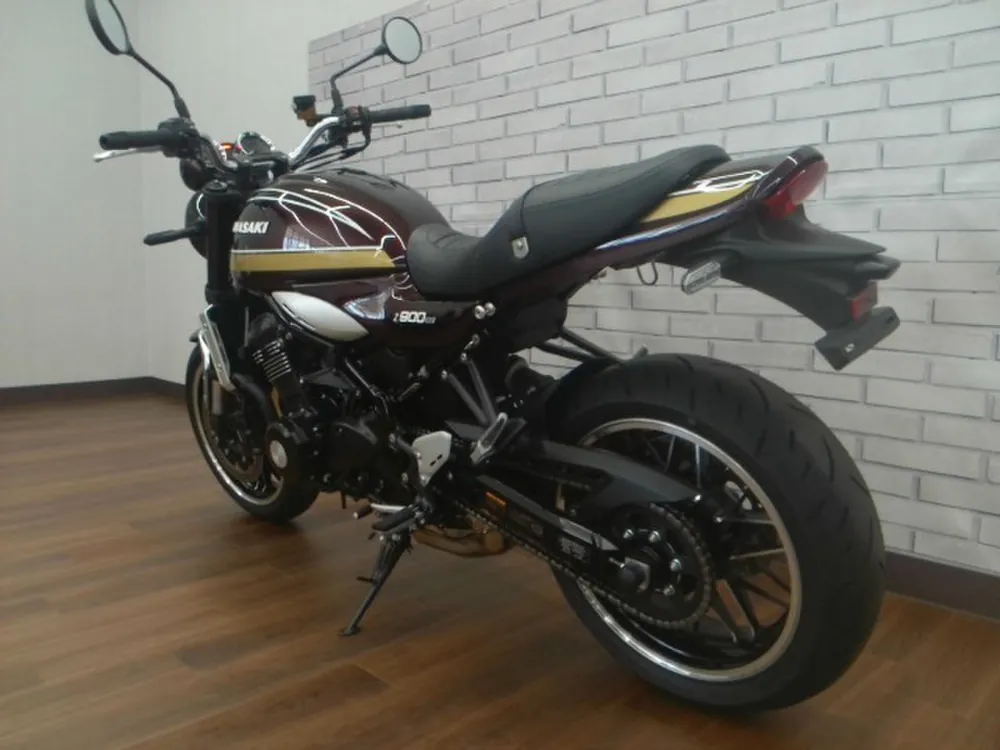 Kawasaki Z900RS 2024, light brown, фото 5