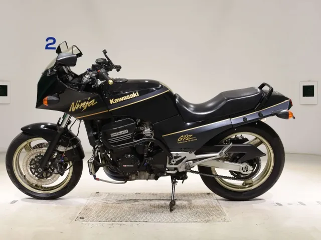 Kawasaki GPZ900R Ninja 2001, black | gunmetal, фото 2