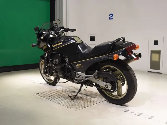 Kawasaki GPZ900R Ninja 2001, black | gunmetal, фото 6