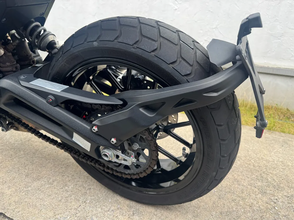 Ducati Scrambler Icon 2023, red/silver, фото 11