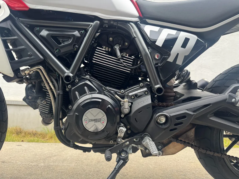 Ducati Scrambler Icon 2023, red/silver, фото 12