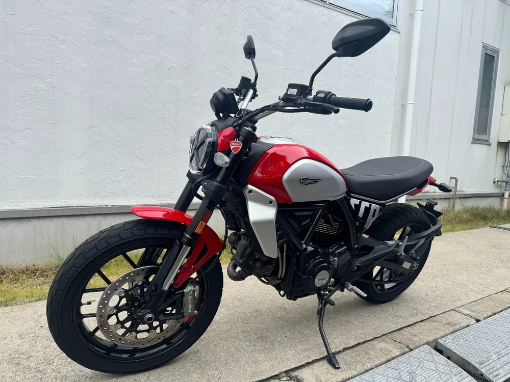 Ducati Scrambler Icon 2023, red/silver, фото 3